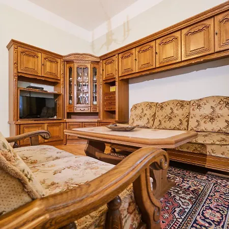 Ferienhaus Krieglach * קריגלאך